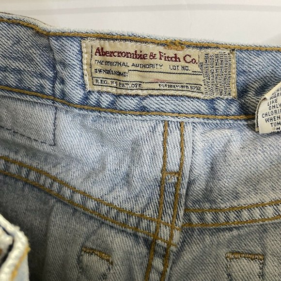Vintage Abercrombie & Fitch Shorts Womens 10 High Rise Light Wash Denim Cotton - Picture 7 of 8